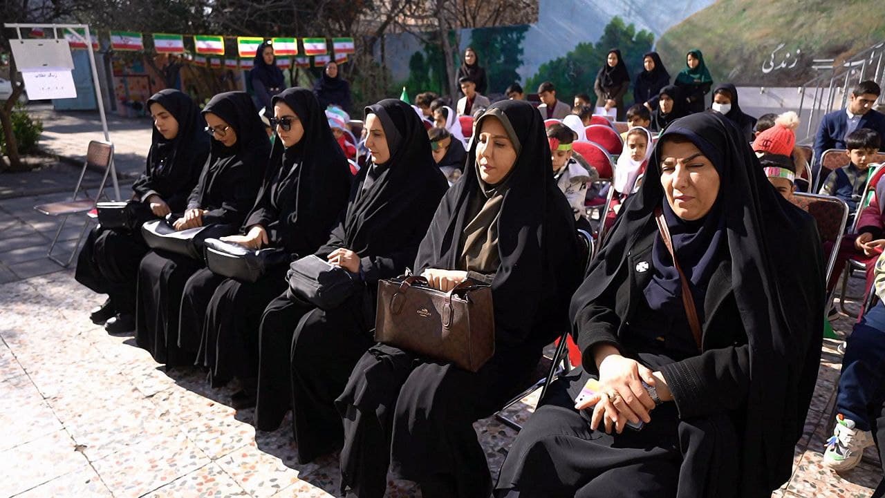 دبستان دخترانه غیر انتفاعی طلوع مهر